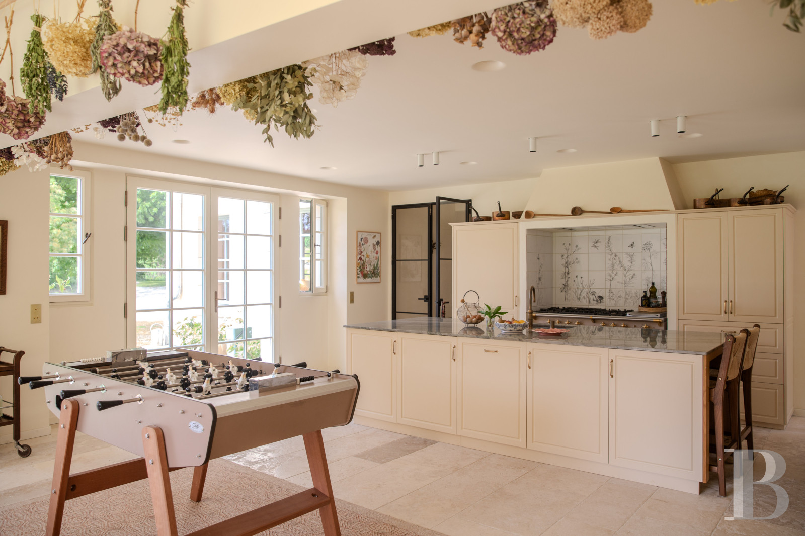 A completely renovated former mill halfway between Mantes-la-Jolie and Dreux in the Eure-et-Loire department - photo  n°10